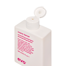 Load image into Gallery viewer, Mane Tamer Smoothing Shampoo